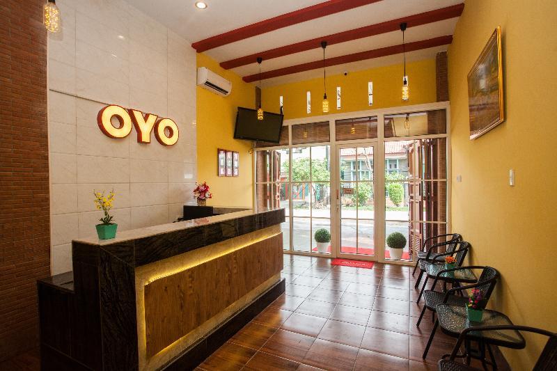 Отель Reddoorz At Sentosa Jaya Helvetia Медан Экстерьер фото